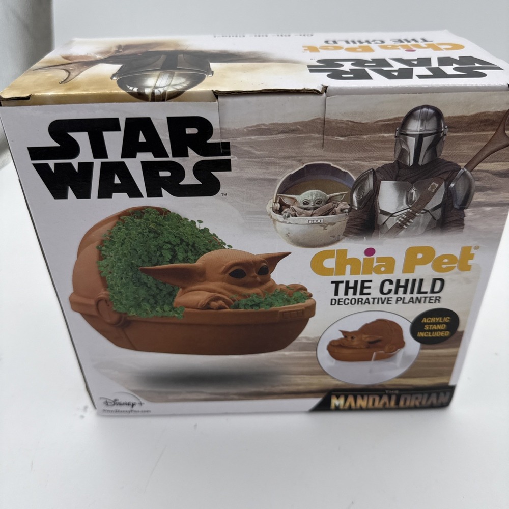 Star Wars The Mandalorian The Child Decorative Planter Chia Pet New in Box